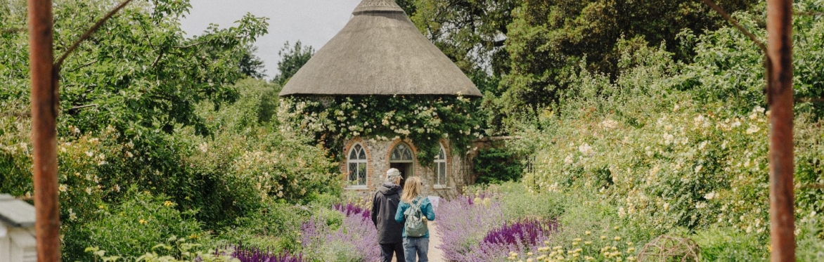 West Dean Garden Tour (Part of ROSA Botanical Art Fair)