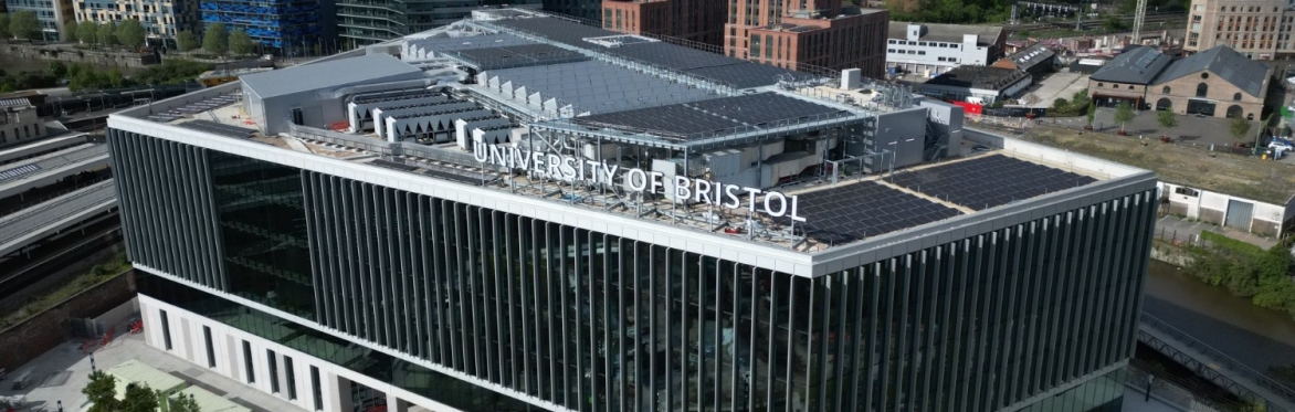 Exterior of the Sloane Robinson Building, part of the University of Bristol.