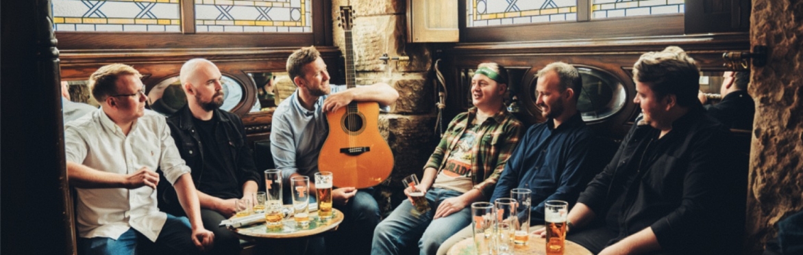 Trail West Live in An Seòmar, Inverness.