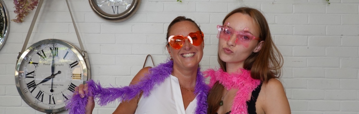 Sibs Club - Photo Booth Fun