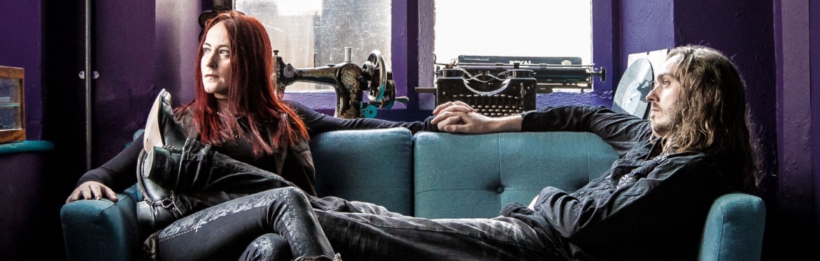 Acoustic Events Live - THE BLACK FEATHERS