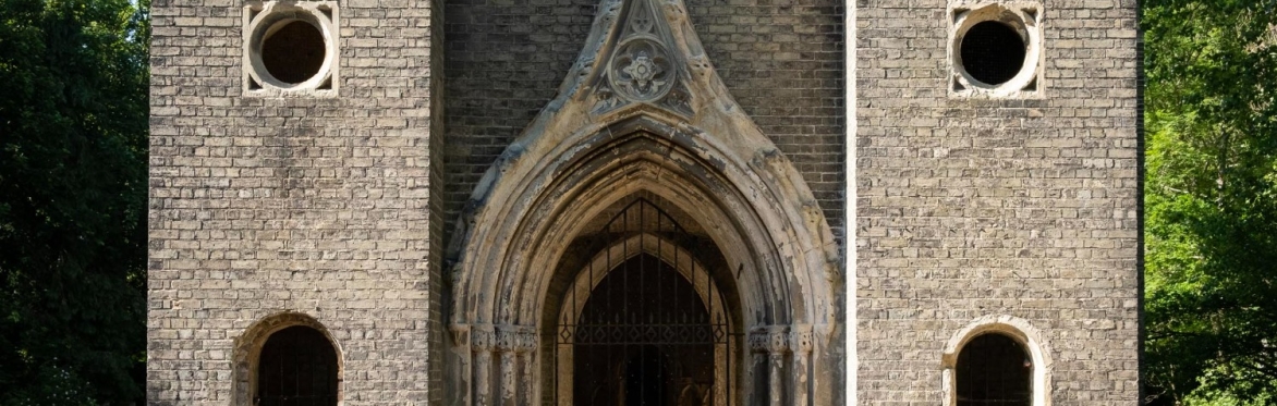 Monthly History Highlights Tour with Sam Perrin