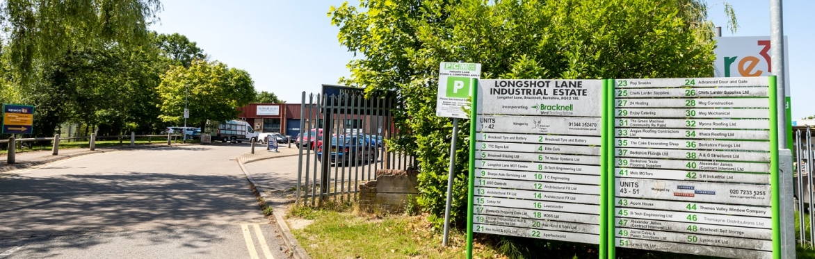 Bracknell BID Free Breakfast Longshot Lane
