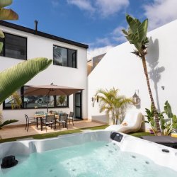 6 Day Tenerife Breathe Yoga Retreat at Casa Tranquila