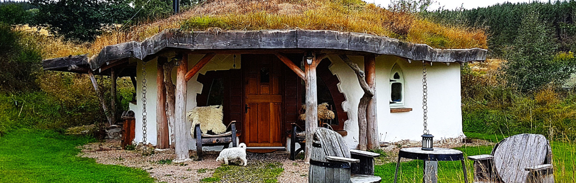 Earth Whispering Circle At The Hideaway Under the Stars