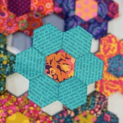 Hand Paper Pieced Hexagonal Flower with Bunbury Patchwork and Quilting Group - T2WS26EXH:T&T