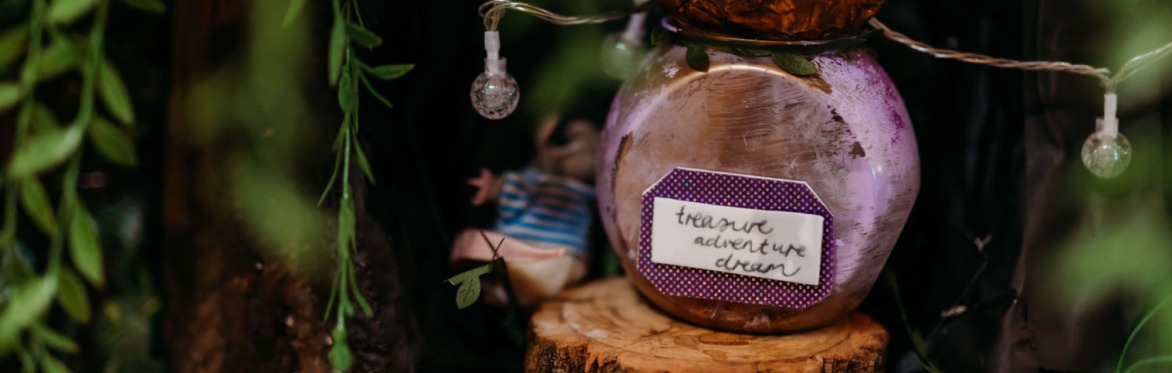 Holiday School: 🔮Fairy Crystal's Crystal Calm School! Yoga & Stretch