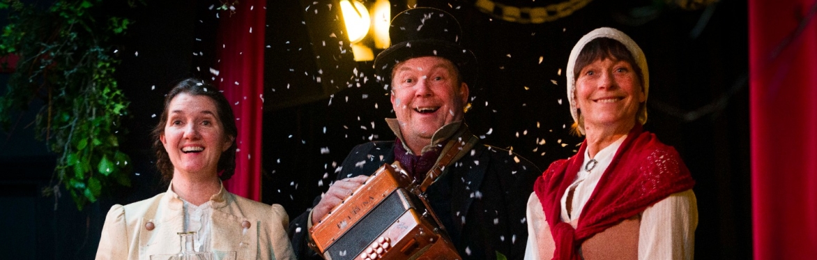 The Cratchit's Christmas Cracker