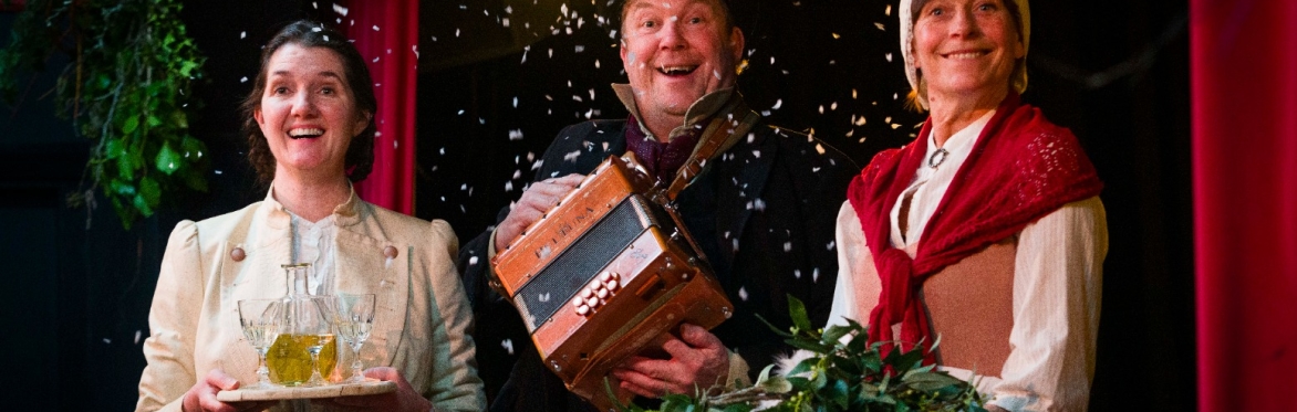 The Cratchit's Christmas Cracker