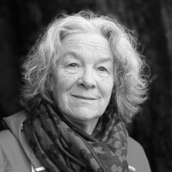 Online Workshop: 'Cloth - the records we stitch, lines we tack' with Jackie Wills
