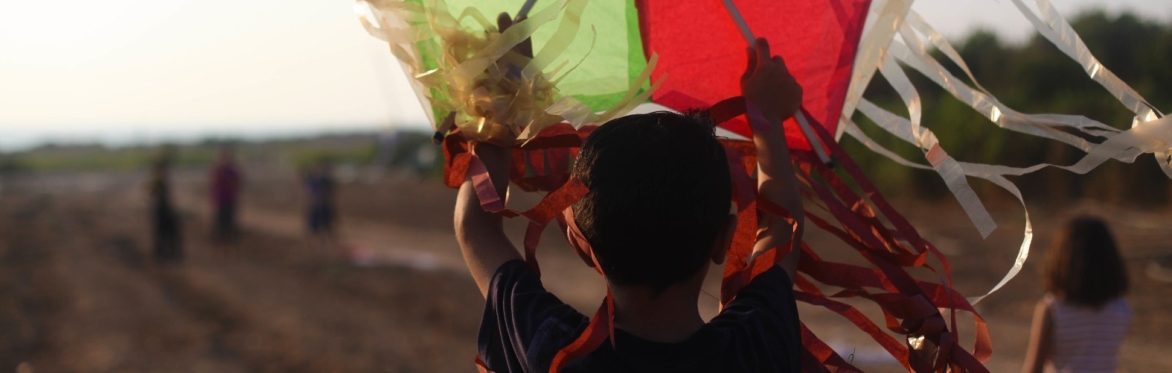 Flying Paper: film screening and craft workshop