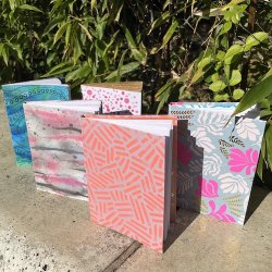 carnets reliés au soleil