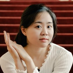 Elisabeth Tsai performer