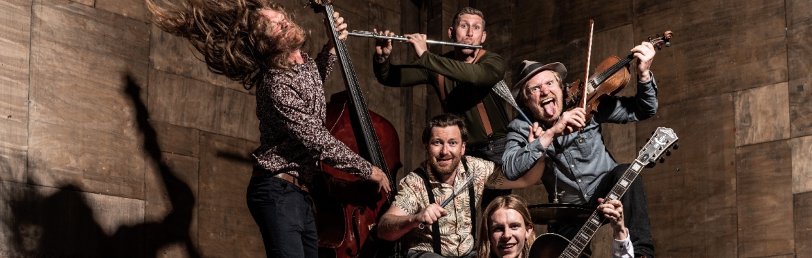 Sheelanagig + Bonfire Radicals