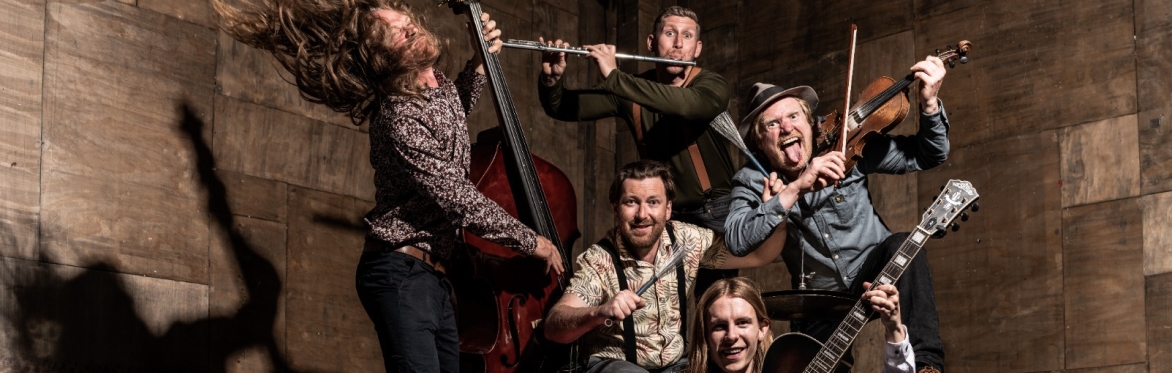 Sheelanagig  + support Kit Hawes - A 'Chance to Dance' Event