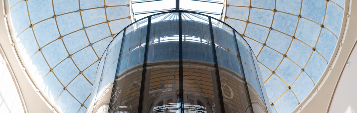 Hard hat tour 67 Pall Mall Bordeaux