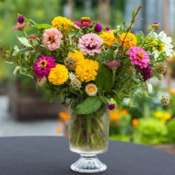 Farm-Fresh Floral Arranging Class @ East End Market
