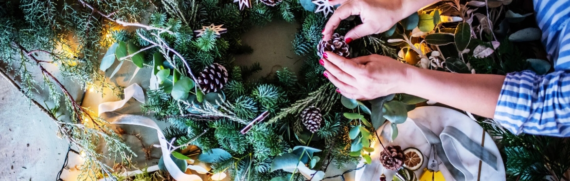 Midlands Air Ambulance Charity Wreath Making Workshop