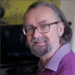 Dr John Snelson