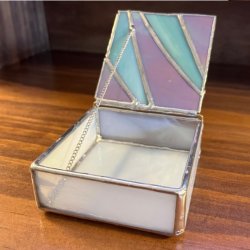 3D Stained Glass: Boxes!