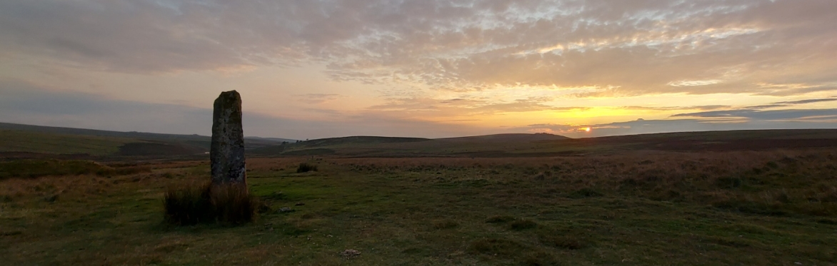 Dawn and Stones: Processional Walk to Drizzlecombe