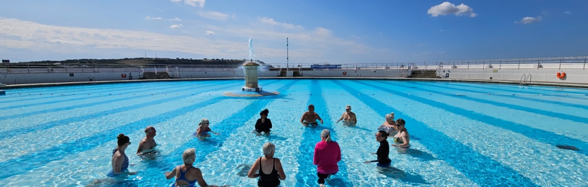 Dip and Dunk at Tinside Lido (for those who have completed Safe and Sound)