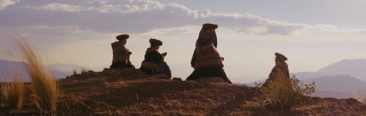 Honrando al Sagrado Femenino junto a Mamá Irene, Sanadora de los Andes - Película y evento presencial