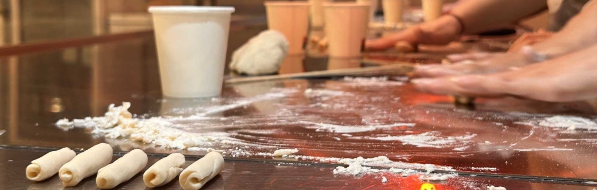 Italian Macaroni, Tiramisù & Spritz Cooking Class in Rome