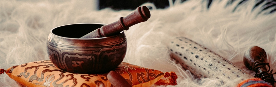 Deep Rest: Sacred Sound Journey with Carrie Grossman