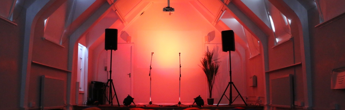 Abi Farrell / Live at The Camden Chapel