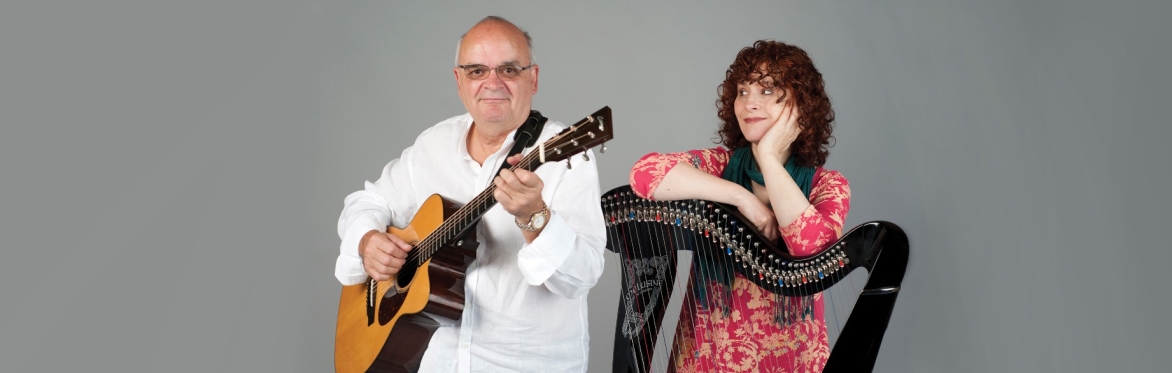 Máire Ní Chathasaigh & Chris Newman: Irish harpist and English acoustic guitarist