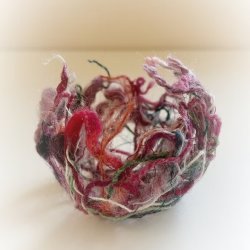 Yarn & Thread art bowls with Saj Collyer