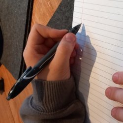 Left Handed Children – The Right Way to Help!