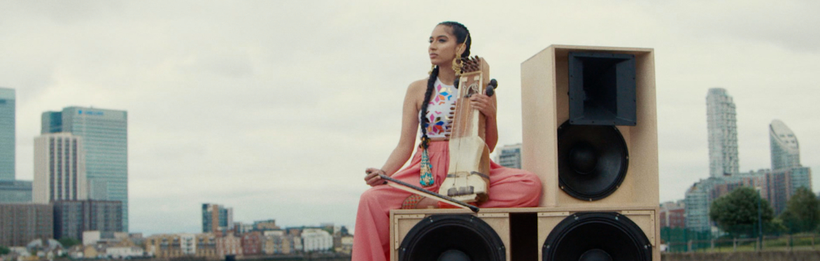Friday Live in the Gardens: Amrit Kaur Panjabi Folk and Vocal Sound Bath