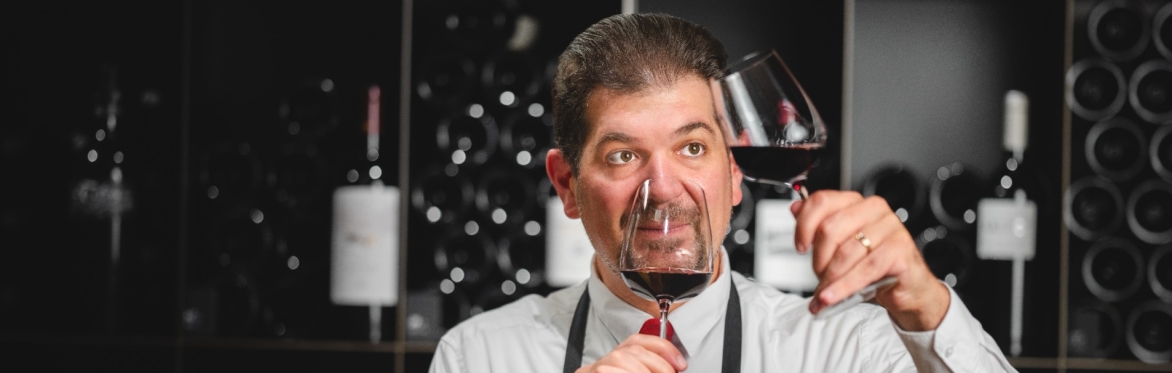 Comedy Wine & Dine mit dem Alcomedian