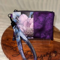 Zehnz Dezignz - Color Block Wristlet