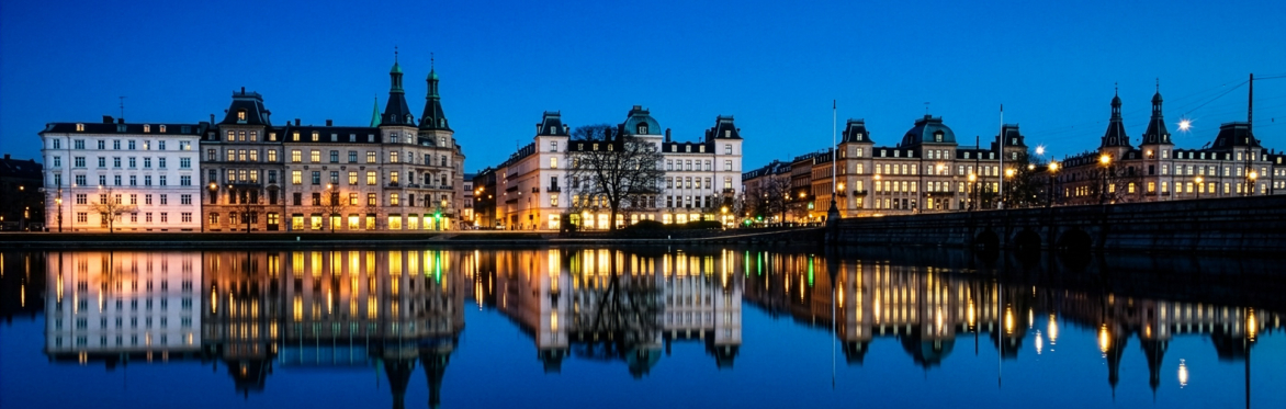 Our venue is located by the lakes in the center of Copenhagen