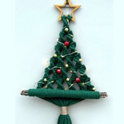 Macrame plant hanger