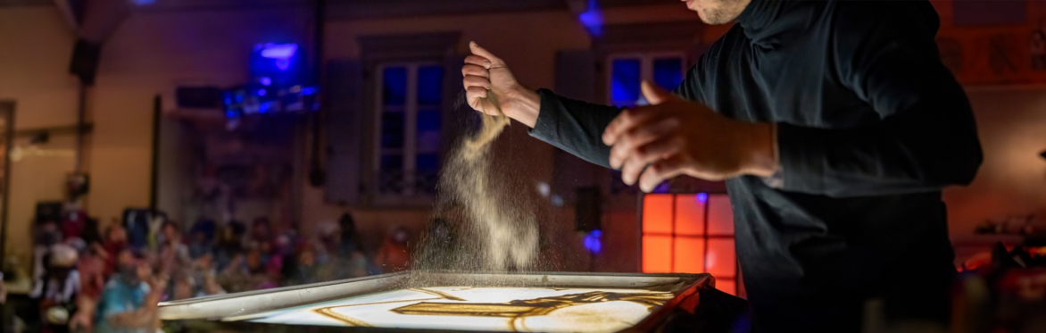 Spettacolo per famiglie: "Notte di Sabbia e Luce"