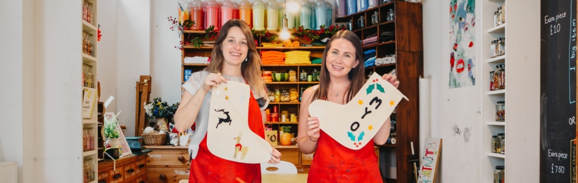 Design your Own Christmas Stocking or Tote Bag Using Hand Cut Vinyl