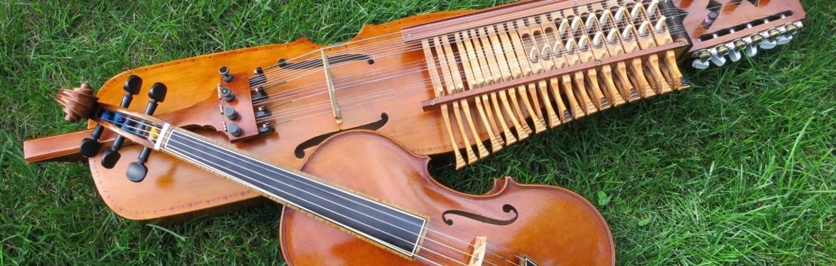 nyckelharpa and fiddle
