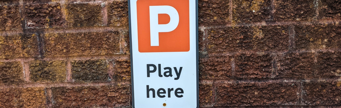 🌍 Summer Family Fun: Play in the Gardens! With Seren in the Community