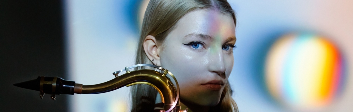 Emma Rawicz & The Cambridge University Jazz Orchestra