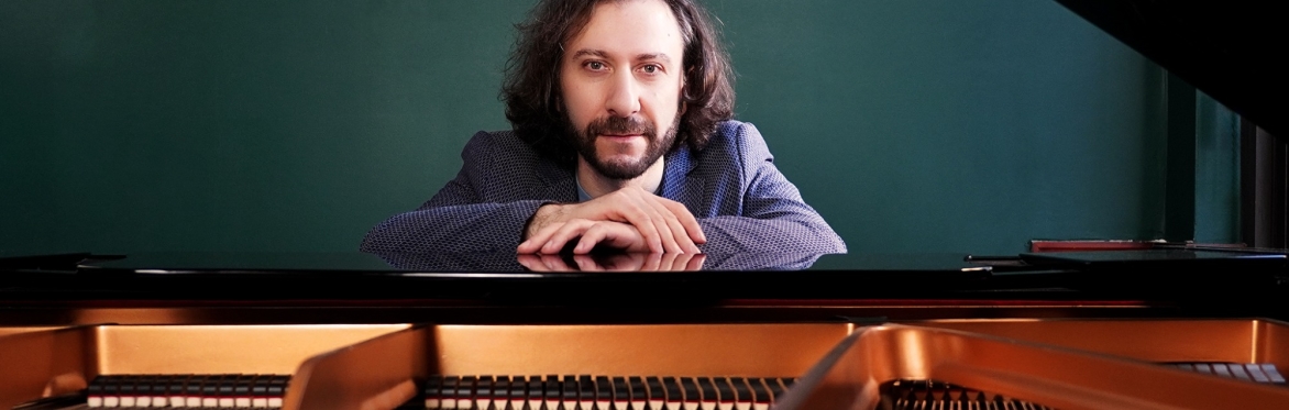 Sogomon Egoyan — Live Piano Concert | New York