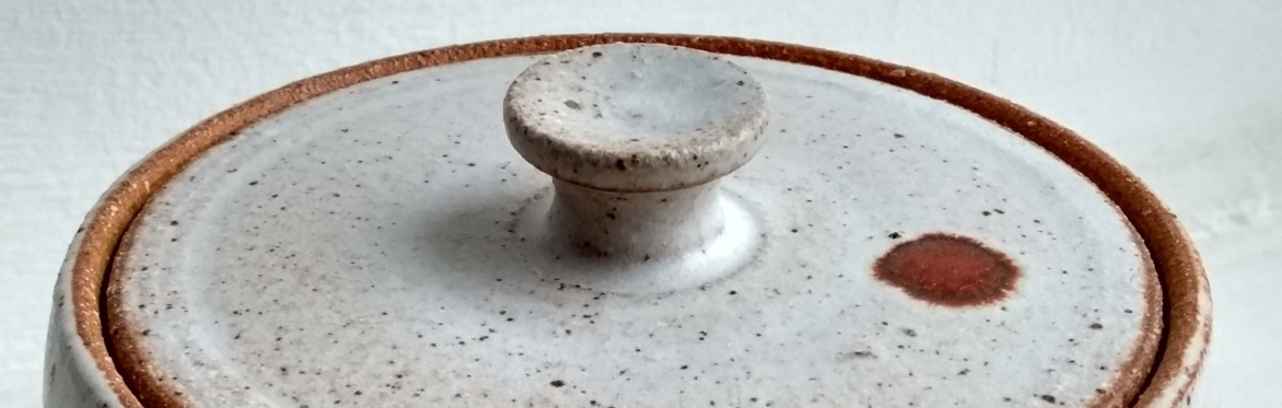 Lidded Pots - with Clare Spindler - a two day weekend workshop for adults