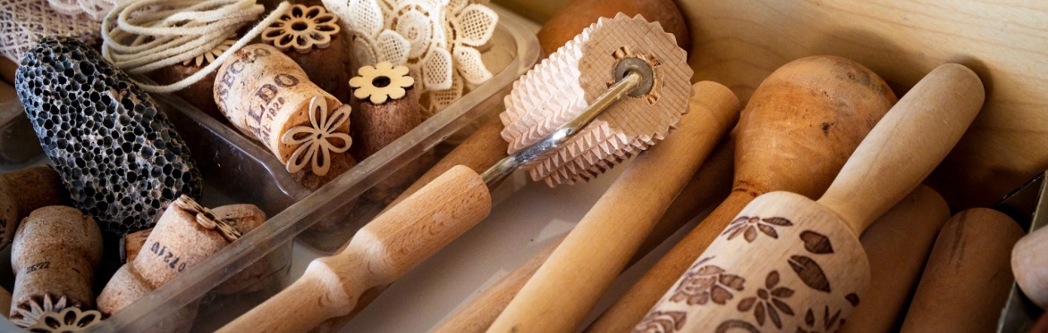 2-hour HAND BUILDING Taster Session (cross-generational)