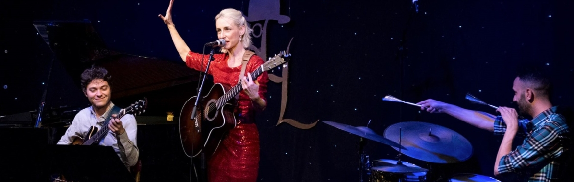 Sunday lunchtime concert: Anna Scott