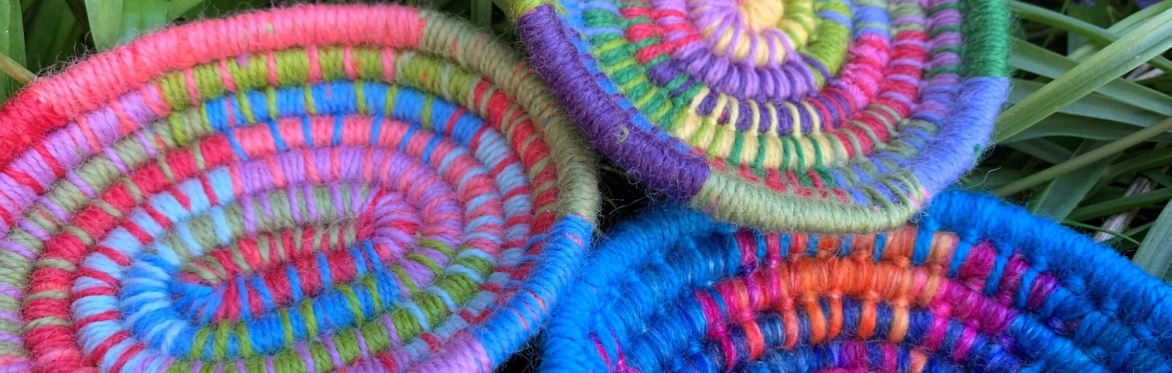 Basketmaking - Colourful Coiled Basketry | Mary Crabb (CRT1)