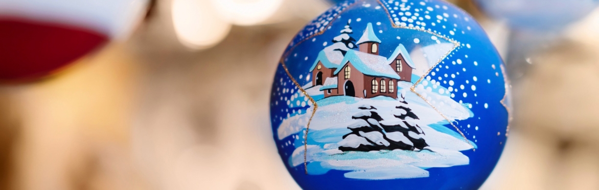 Paint Your Own Christmas Bauble