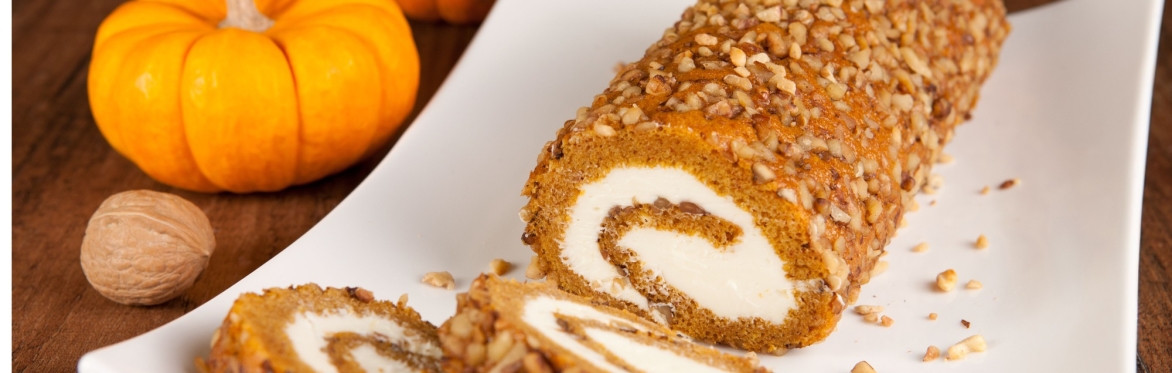 Holiday Special 🍂 Pumpkin Roll Perfection Class - FEW APRONS LEFT